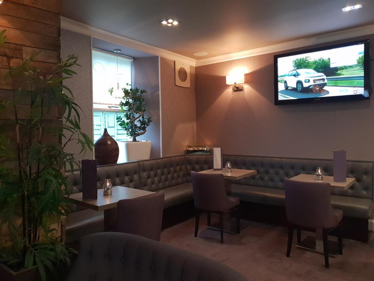 The Fairburn Hotel 3*